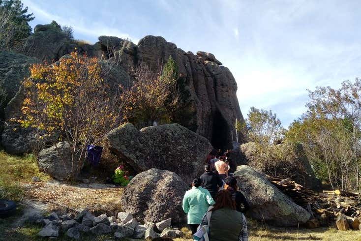 Visitando la cueva Tarahumara de Doña Catalina