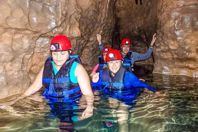 Explorando un río subterráneo