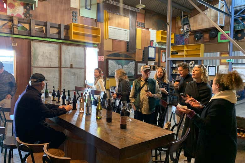 Durante la degustación de vinos en Valle de Guadalupe