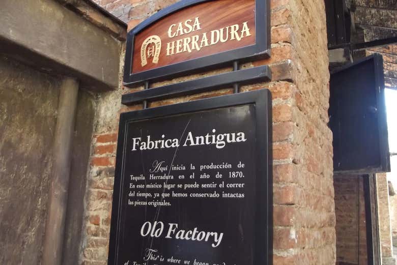 Vous visiterez une usine riche de plus de 200 ans d'histoire