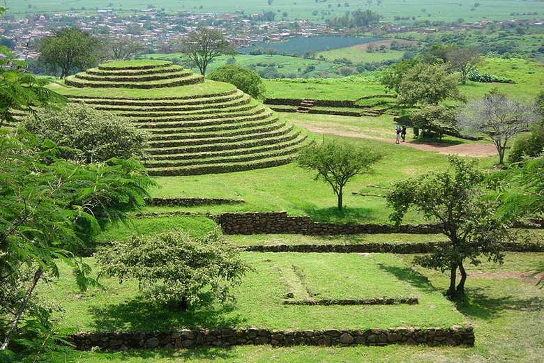 Exploraremos el misterioso mundo de los Guachimontones