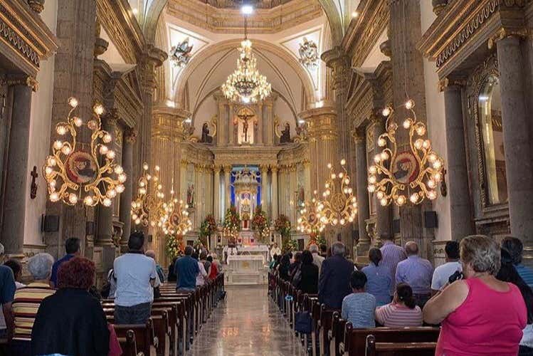 Intérieur du temple de Zapopan