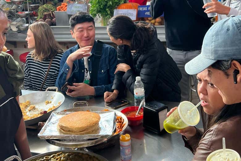 Disfrutando del tour gastronómico por Santa Tere