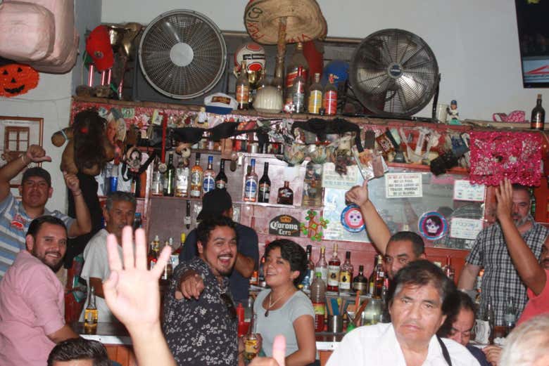 Traditional Bar Crawl