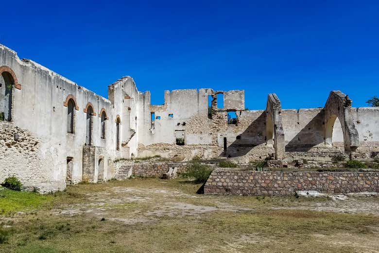 Admirez les vestiges d'une hacienda coloniale