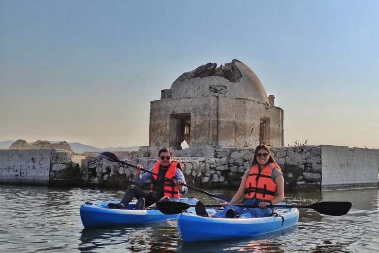 Remando por la presa la Purísima