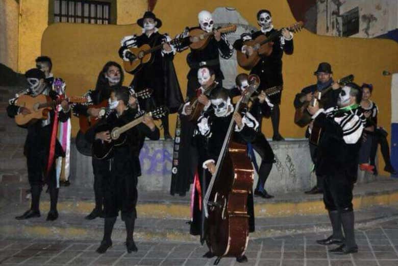 La tuna de Guanajuato amenizará la velada