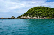 Alquiler de barco con patrón en Huatulco