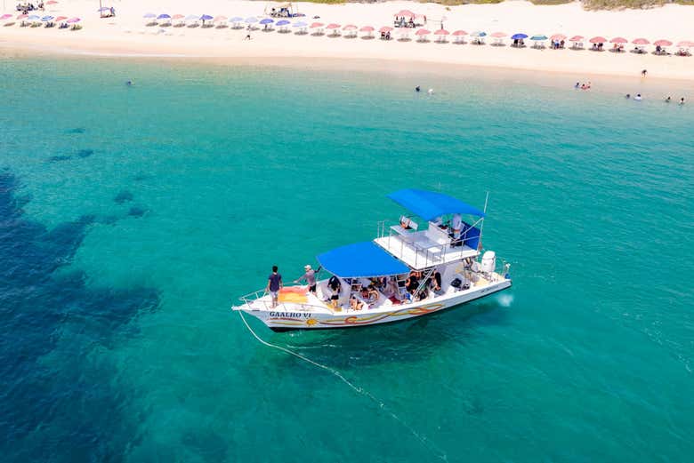 Navegando entre aguas cristalinas