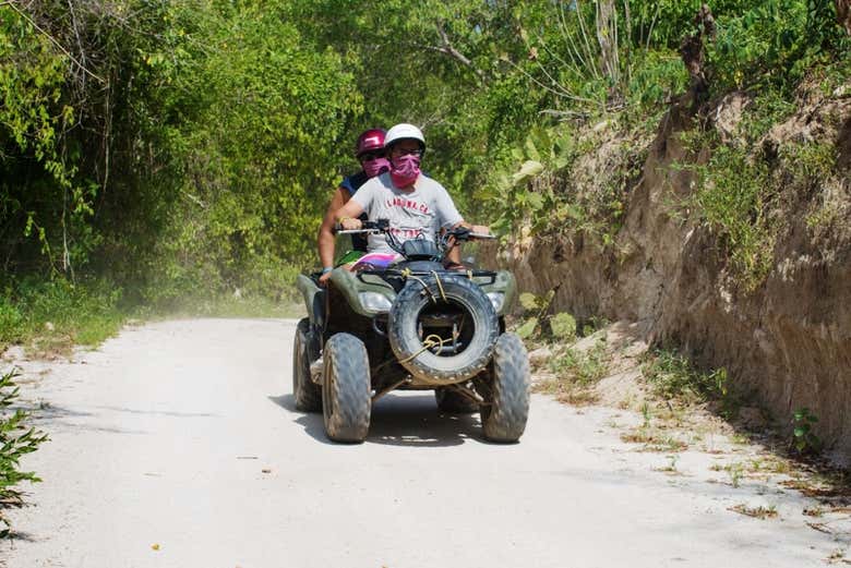 Itinerario in quad a Huatulco
