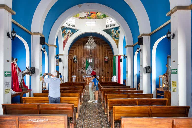 Interior da igreja de Pluma Hidalgo