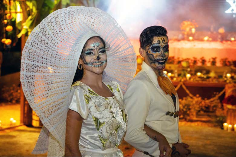 Catrina y su aconpañante