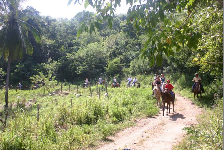 Passeio a cavalo pela região