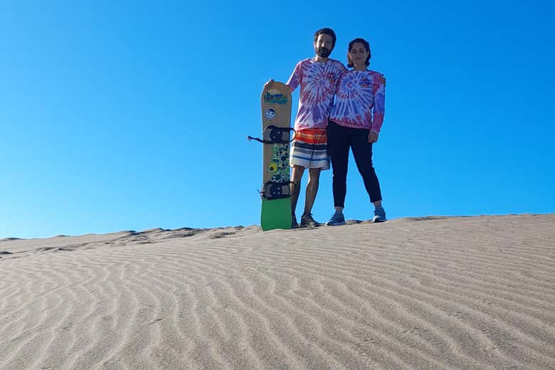 Prêts pour l'activité de sandboarding