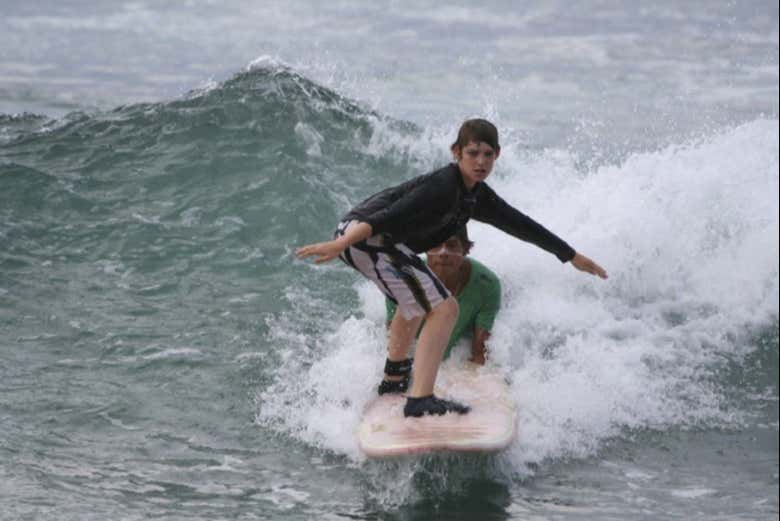 Tomando olas