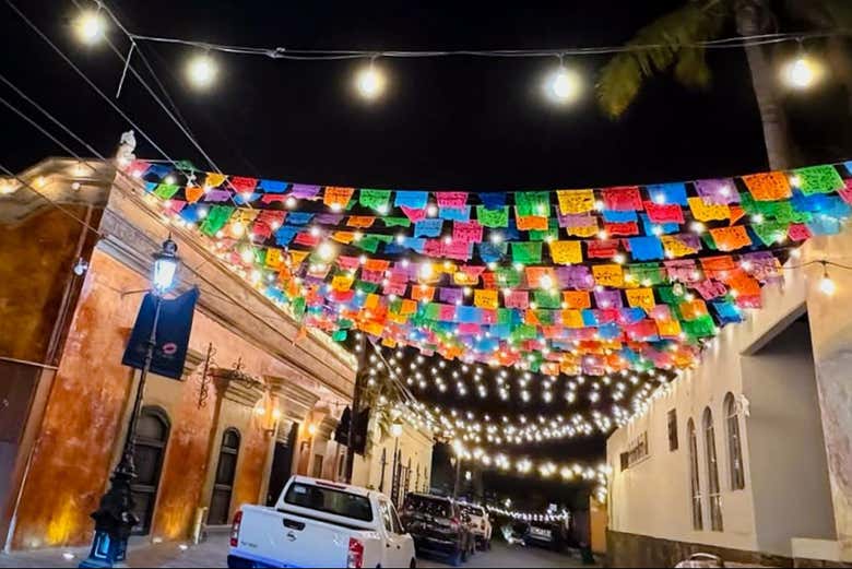 Una de las pintorescas calles de Todos Santos