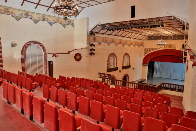 Teatro Márquez de León