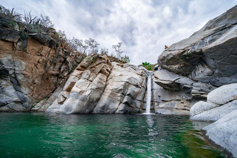 Una piscina natural en Fox Canyon