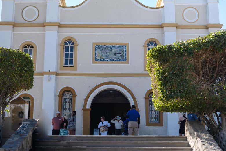 Contemplaremos destacados monumentos