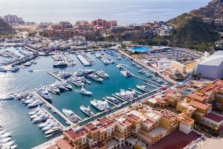 Panorámica del puerto de Cabo San Lucas