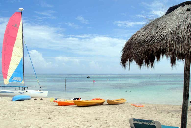 Crystal clear waters in Mahahual