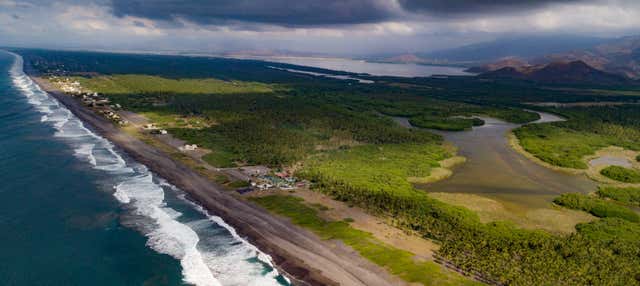 Excursión al Tortugario Ecológico y la laguna de Cuyutlán