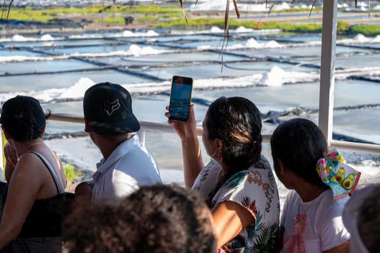 Disfrutando del recorrido por las salinas de Sal Real de Colima