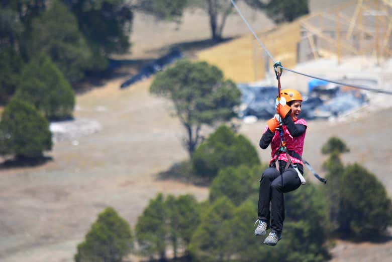 Tirolina en La Pirámide