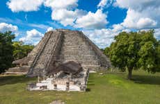 Excursión a Mayapán y sus cenotes