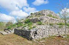 Excursão a Yaxuná + Cenote Lol Ha