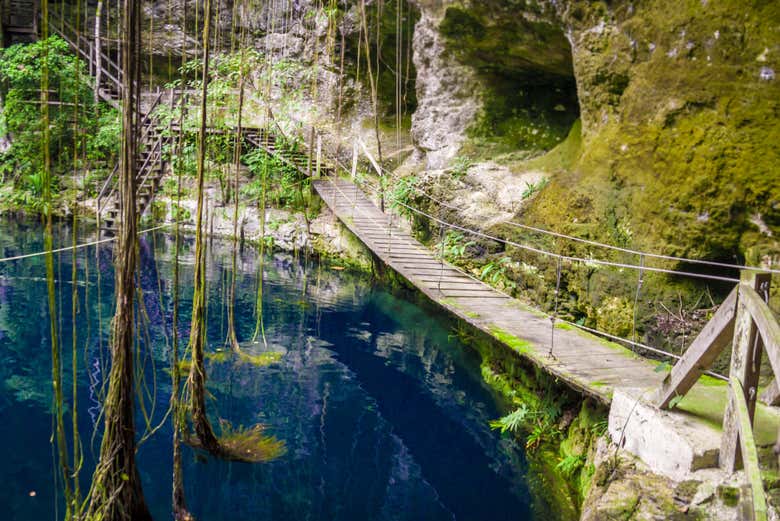 Cenote de Ek Balam 