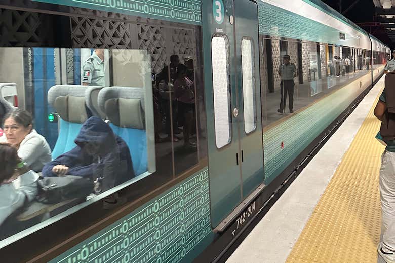 El Tren Maya a punto de emprender viaje