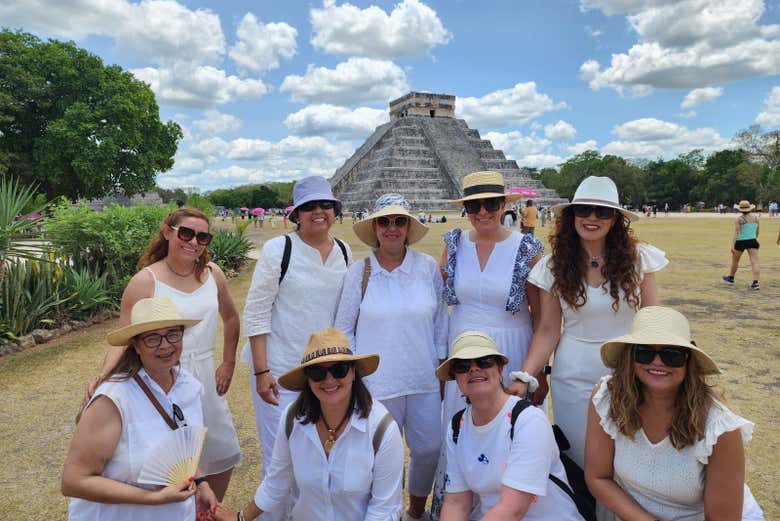 Profitez de l'excursion à Chichén Itzá