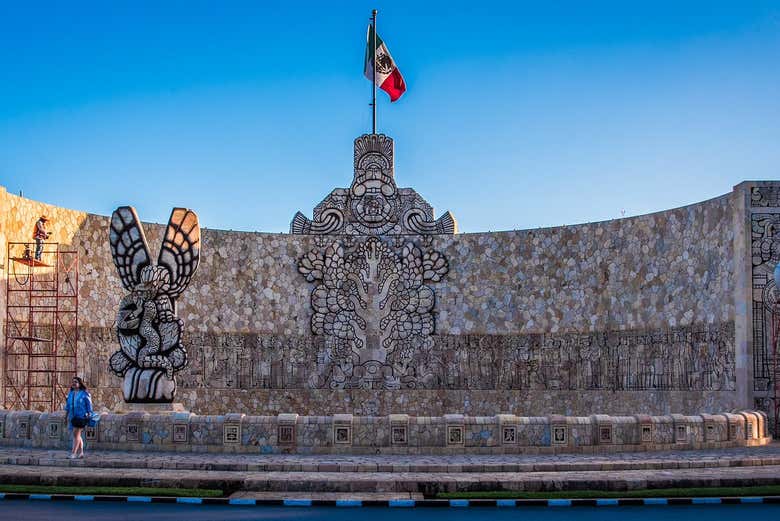 Monumento a la Patria