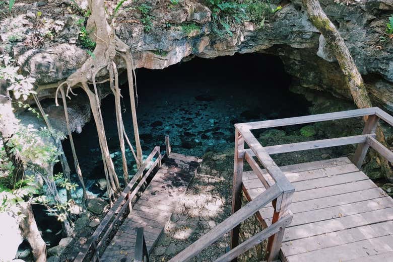 Una sosta per una nuotata al cenote