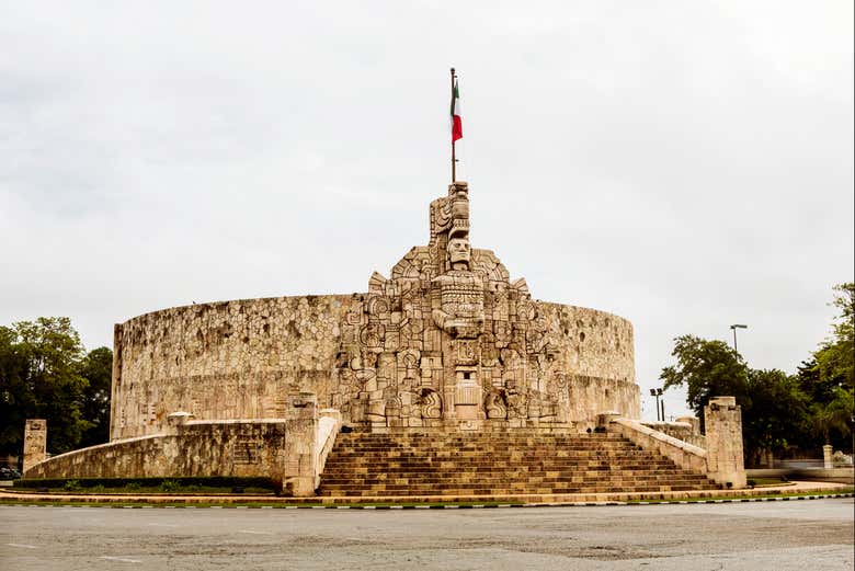 Monumento a la Patria