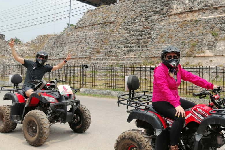 Explore the Maya Observatory