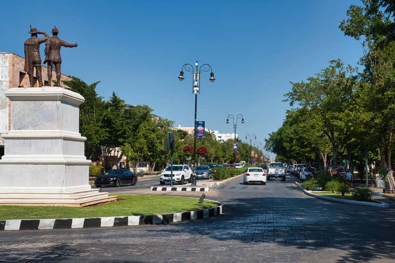 Paseo de Montejo, una de las avenidas principales de Mérida