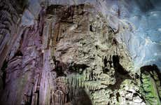 Excursão às Grutas de García