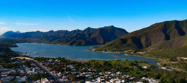 Excursión a Santiago + Tour en kayak por la presa La Boca