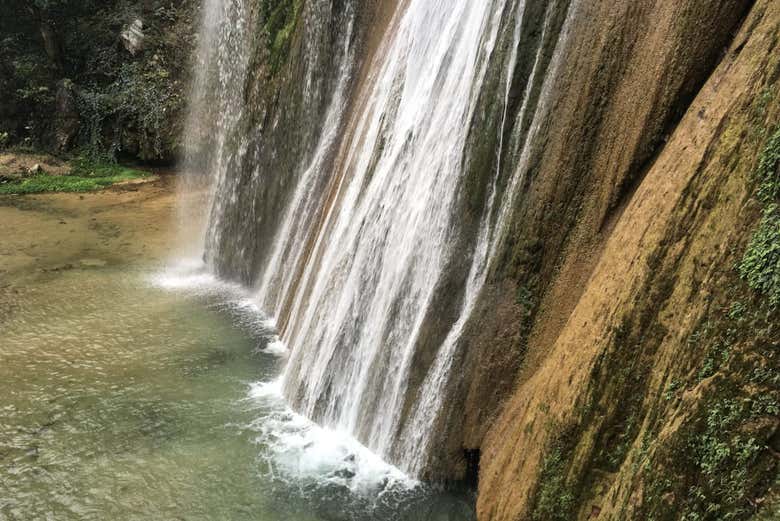 Zona de banho da cascata Cola de Caballo