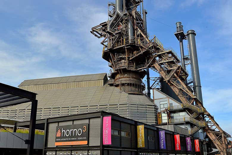 Exteriores del Museo del Acero Horno 3