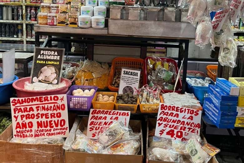 Produits d'herboristerie au marché de Monterrey
