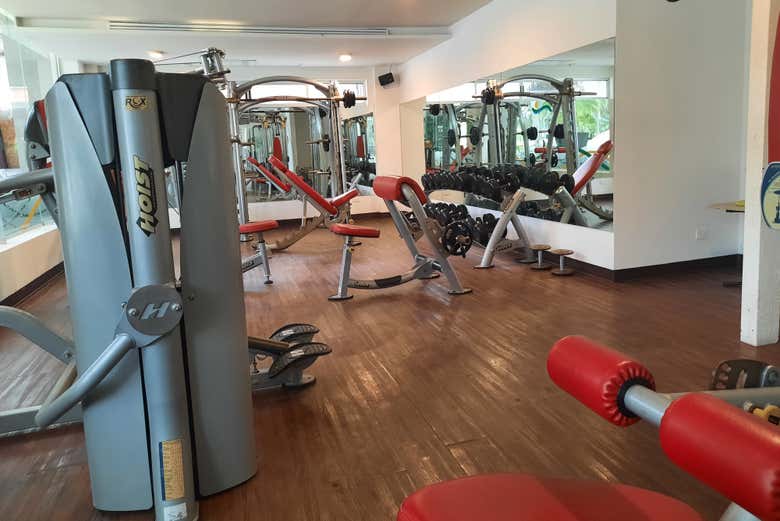 Interior del gimnasio