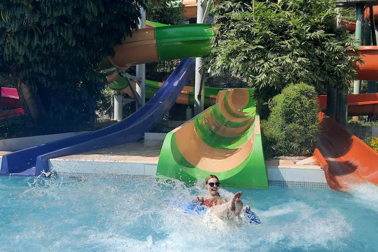 Lo pasaréis en grande en los toboganes