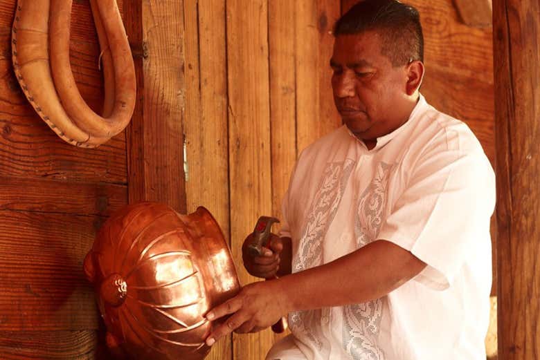 Artesanía tradicional Santa Clara del Cobre