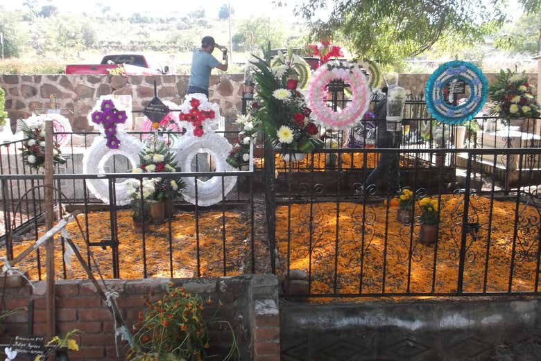 Descubriendo el cementerio de Tzurumútaro