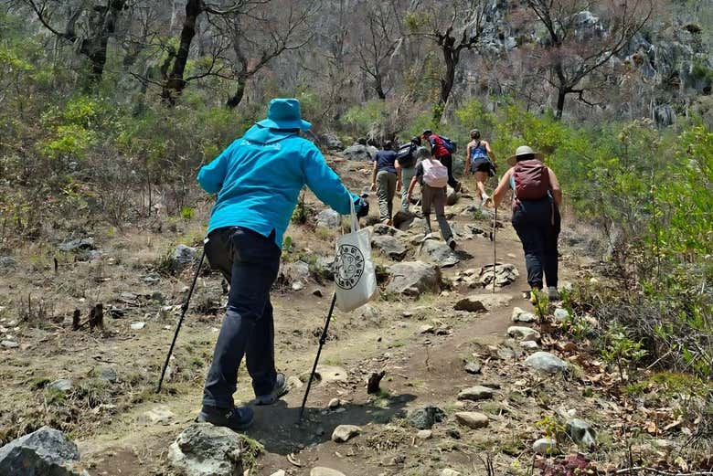 Caminando por los parajes de Apoala