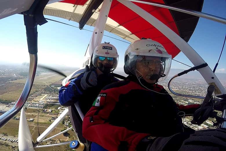 Enjoying the ultralight flight experience