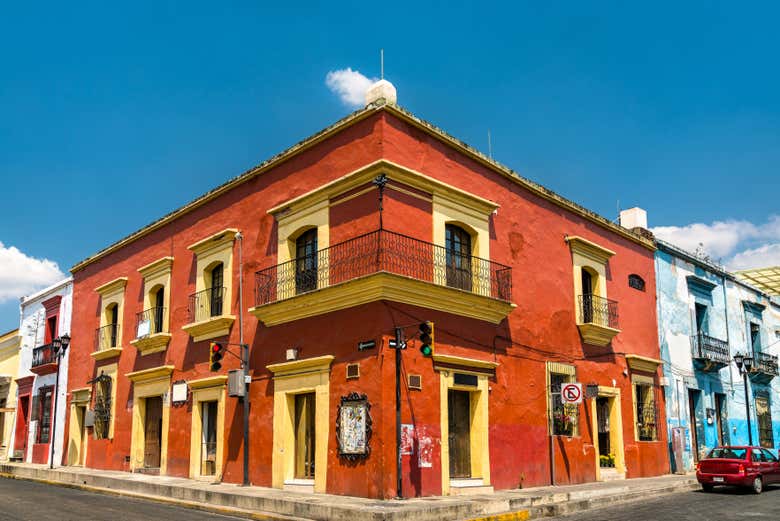 Edificio colorido de Oaxaca